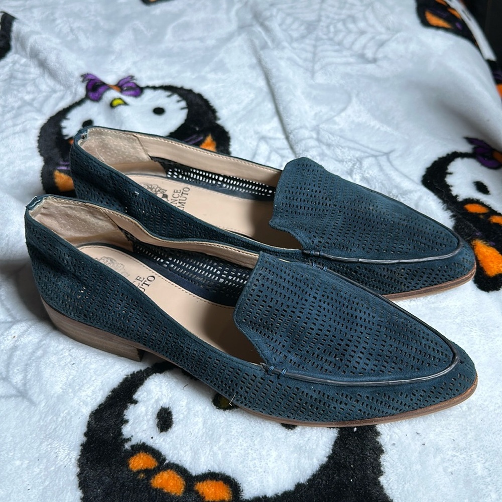 Vince Camuto Kade cutout loafer